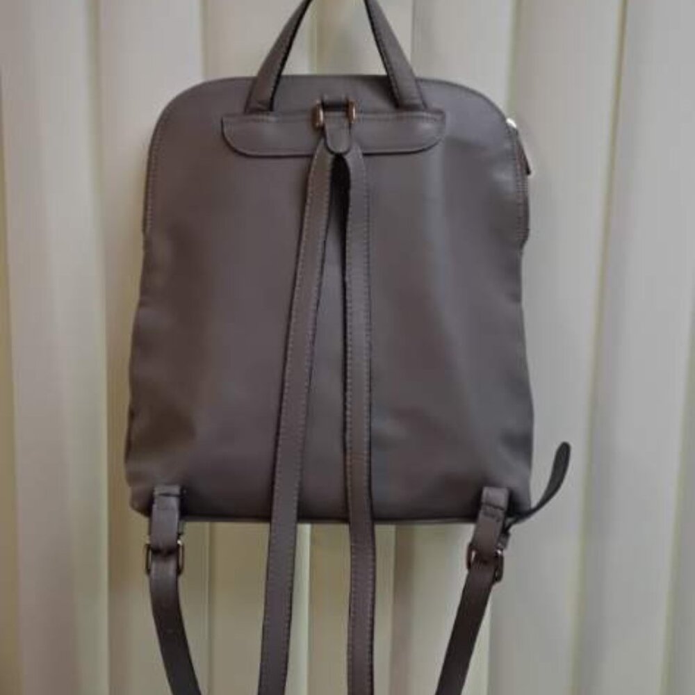Vegan Leather/Faux Gray Pebble texture (a new day) backpack - Picture 8 of 11